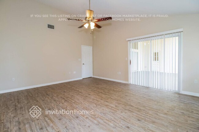 Building Photo - 139 Varsity Cir