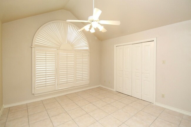 Building Photo - 430 Northstar Dr