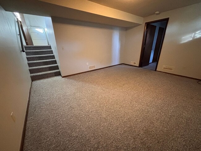 Building Photo - Italian Estates Property Management