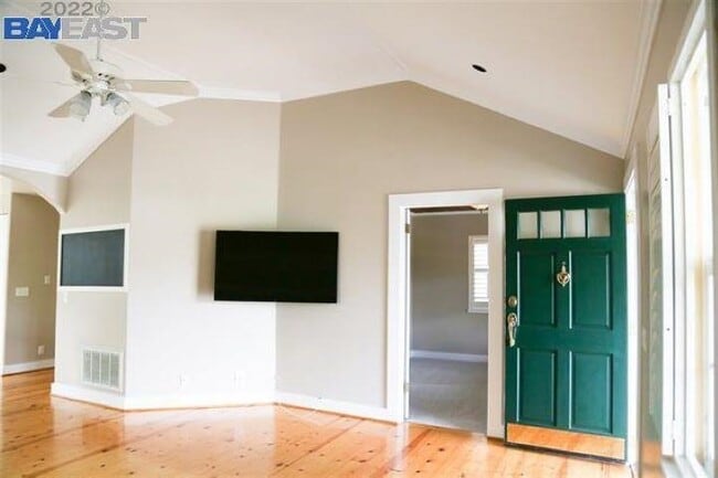 Building Photo - 1505 Brooks St