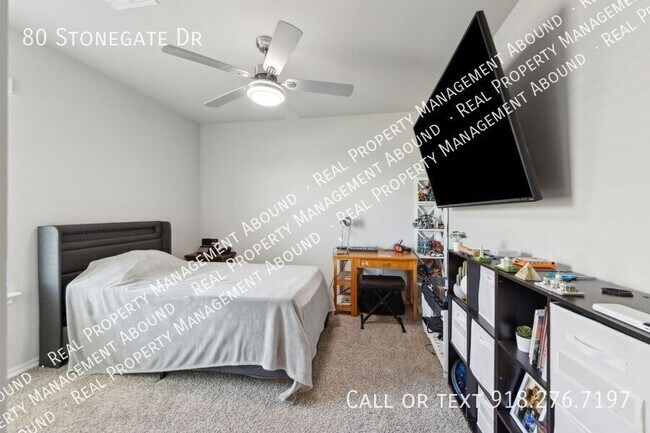Building Photo - 80 Stonegate Dr