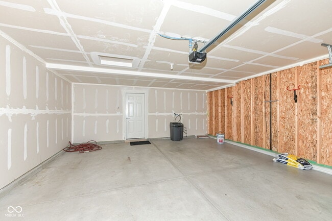 Building Photo - 6645 Timberline Trail