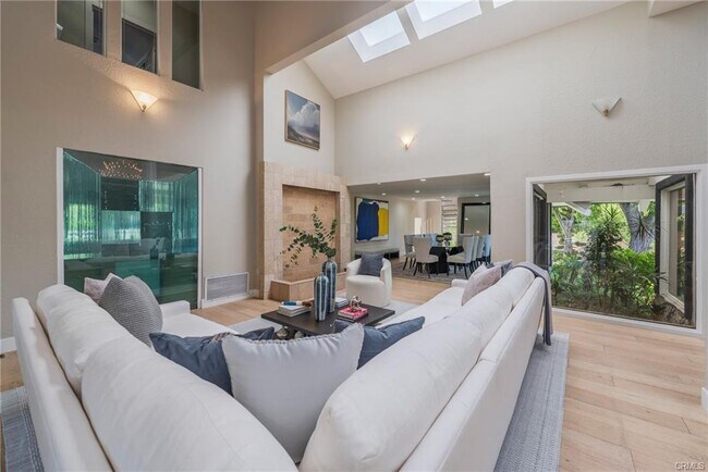 Building Photo - 15541 Aqua Verde Dr