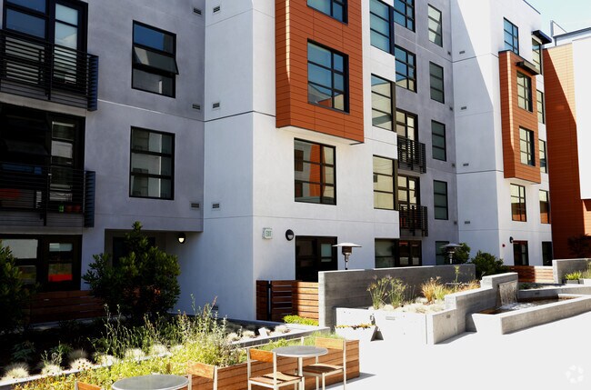 Building Photo - Venue Apartments
