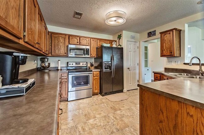 Building Photo - 5335 Mahogany Ridge Dr
