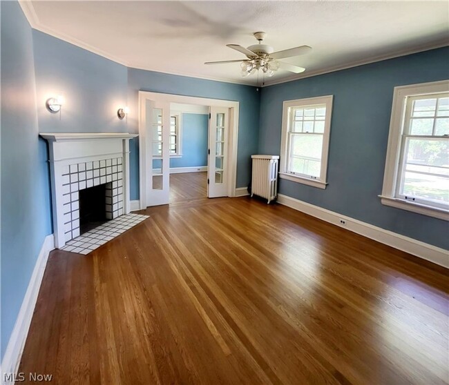 Building Photo - 6 BEDROOM IN CLEVELAND HEIGHTS FOR RENT - ...