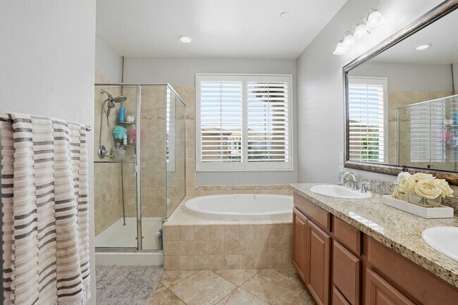 Building Photo - Highly Sought-After Next Gen Home with Private Downstairs Suite in Gated Valencia Community