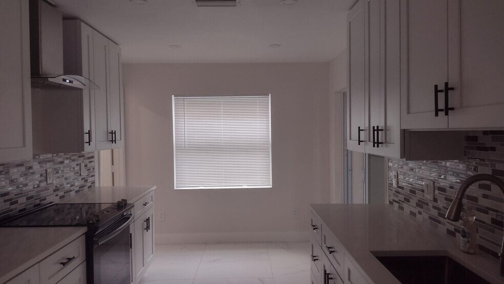 Building Photo - 22682 SW 65th Terrace