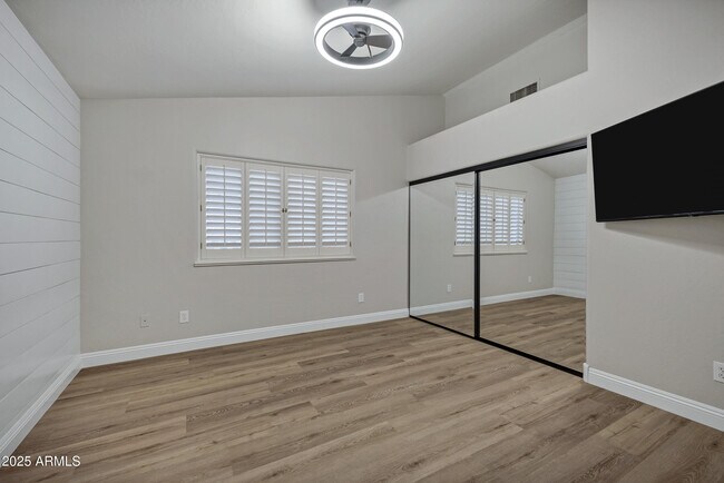 Building Photo - 13744 E Lupine Ave