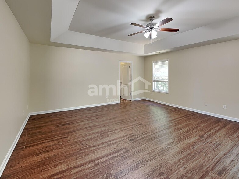 Building Photo - 5232 Lexmark Cir SW