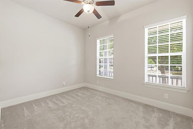 Building Photo - 500 Loma Alta Dr