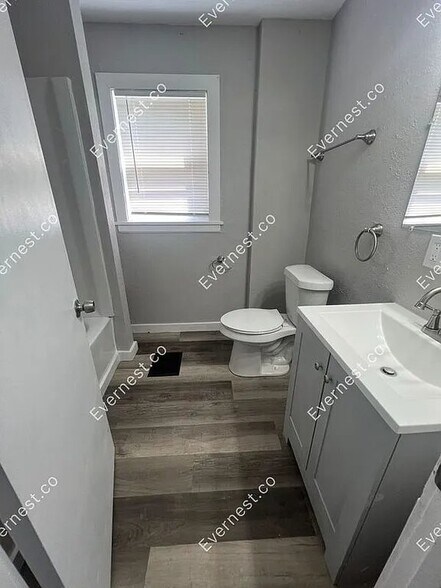 Building Photo - 1758 Marlow Rd