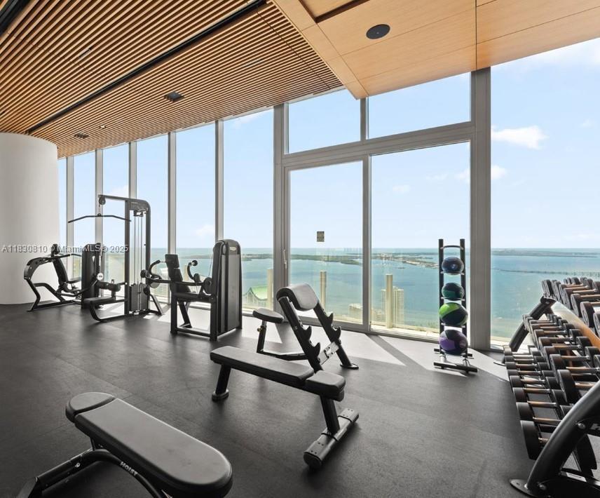 Building Photo - 300 Biscayne Boulevard Way