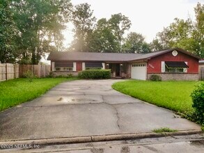Building Photo - 2758 Oakdale Dr W