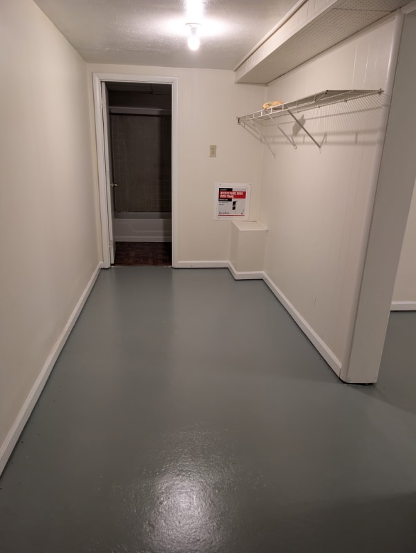 Building Photo - 6930 Silverton Ave