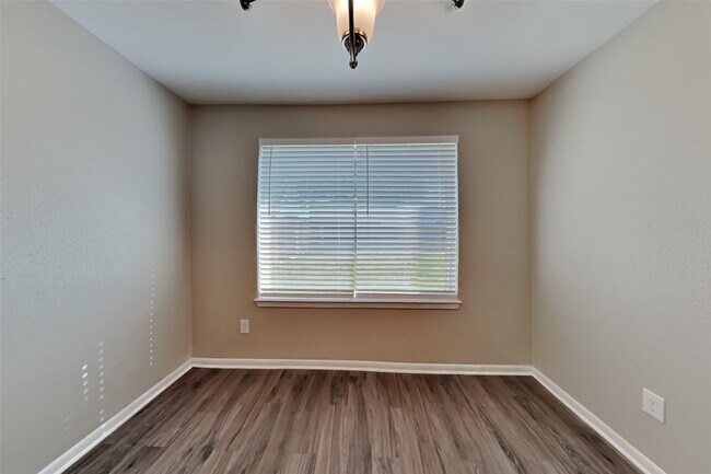 Building Photo - 18038 Green Hazel Ct