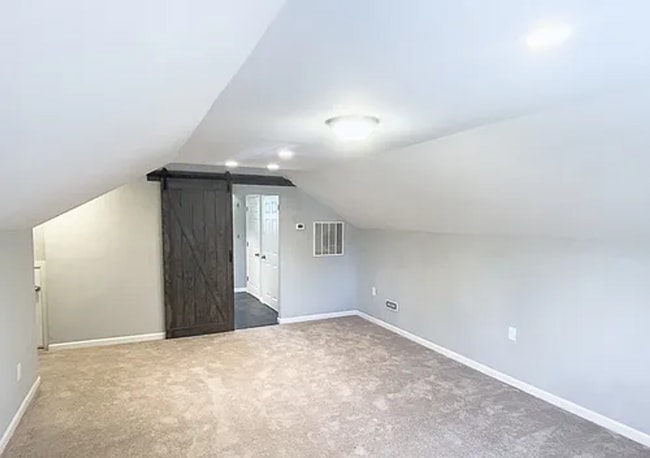 Building Photo - 6580 Kugler Mill Rd