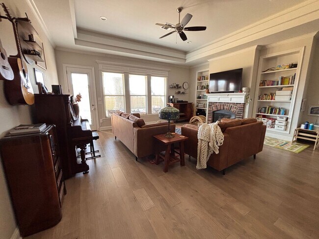 Building Photo - 224 Cullum Dr