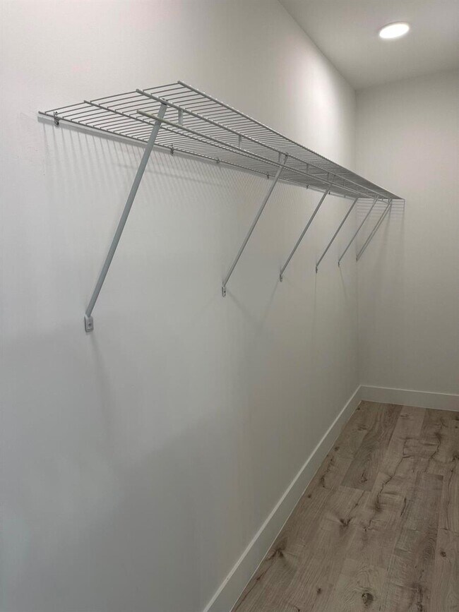 Building Photo - Northeast 17th Avenue, Fort Lauderdale, FL 33304 - 2 BR 2.5 BA townhouse