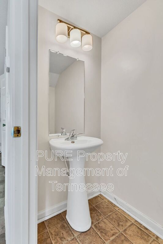 Building Photo - 519 Peachers Ridge Rd