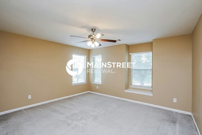 Building Photo - 3 Bedroom Pet-Friendly Home in Humble, TX with Main Street Renewal