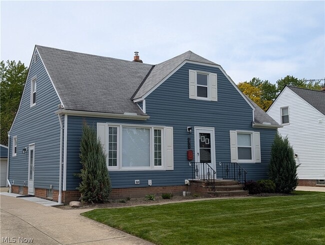 Building Photo - 1678 Byron Dr