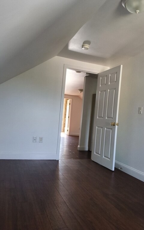 Building Photo - 207 State St