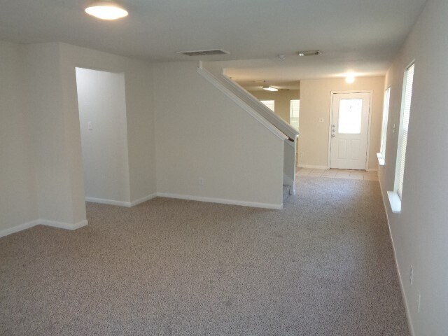 Building Photo - 3515 Garrison Run Dr