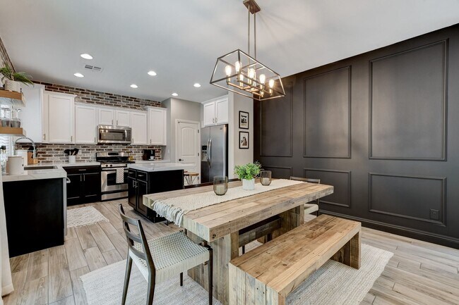 Building Photo - Providence Las Vegas 3 Bed and 3 Bath Home with Gated Community, Modern Upgrades & Resort-Style A...