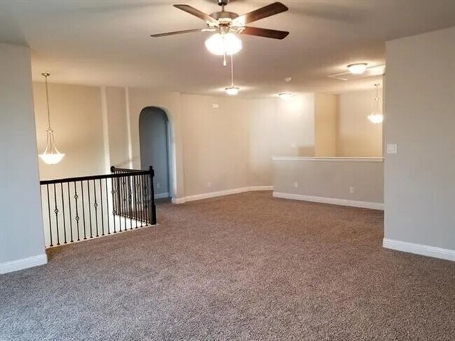 Building Photo - Coming Soon! 4BR/3.5BA | Updated Single Family Home | 2-Car Garage Parking | Fenced backyard