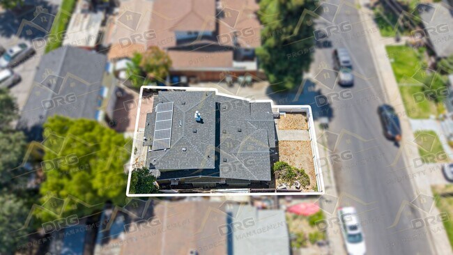 Building Photo - 120 Johnson St