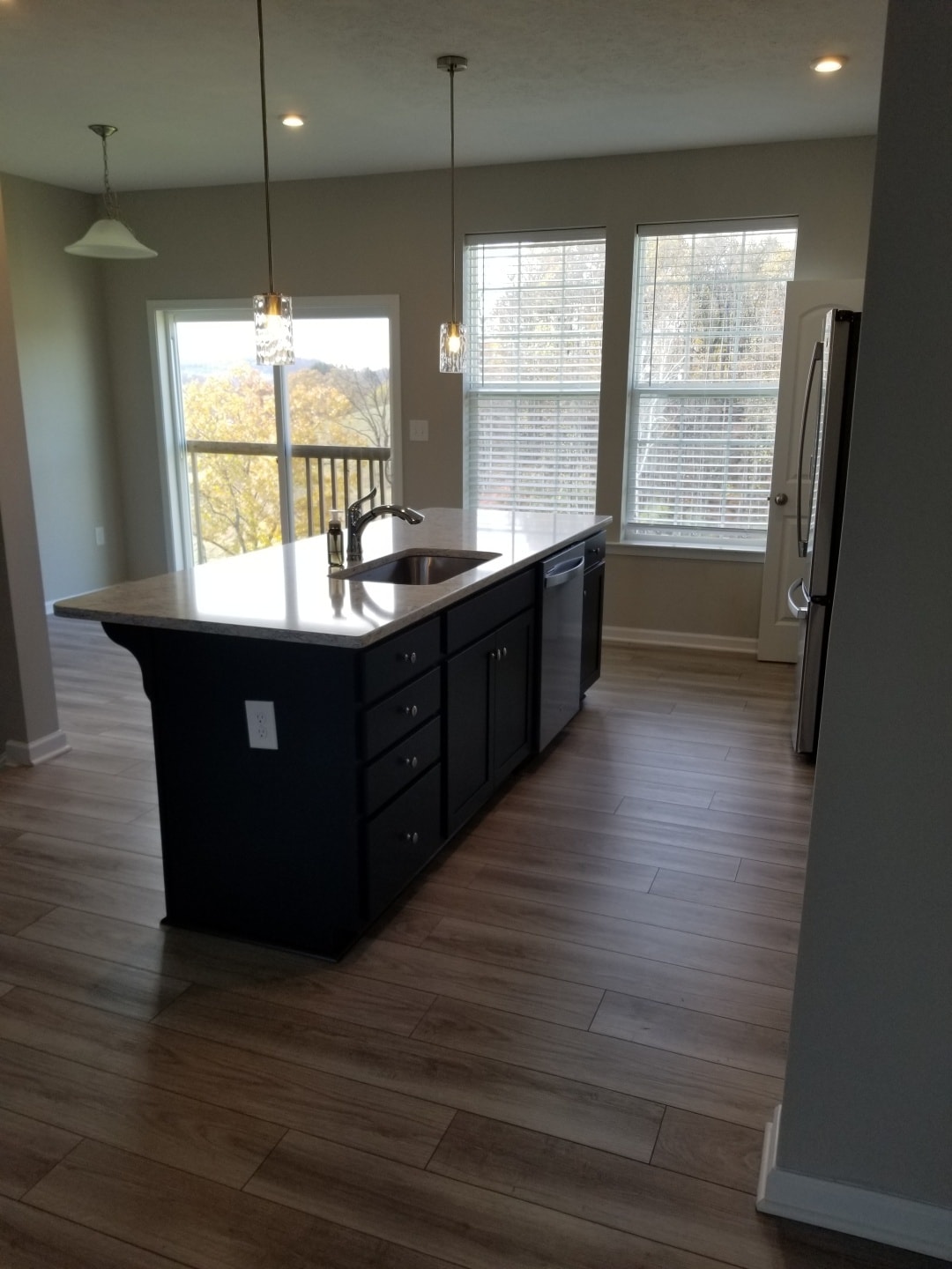 Kichen/Breakfast nook - 70 Dover Ct