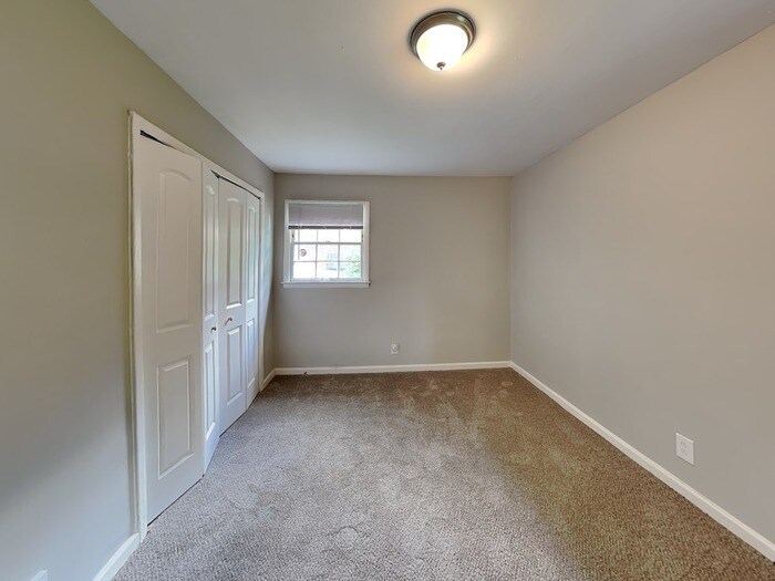 Building Photo - 3775 Stamford Rd SW