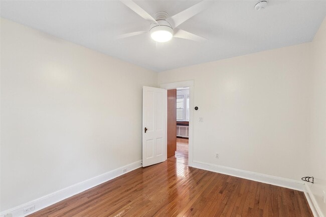 Building Photo - 46 Riverdale Ave