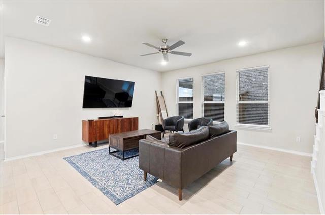 Building Photo - 759 Gentle Bird Dr