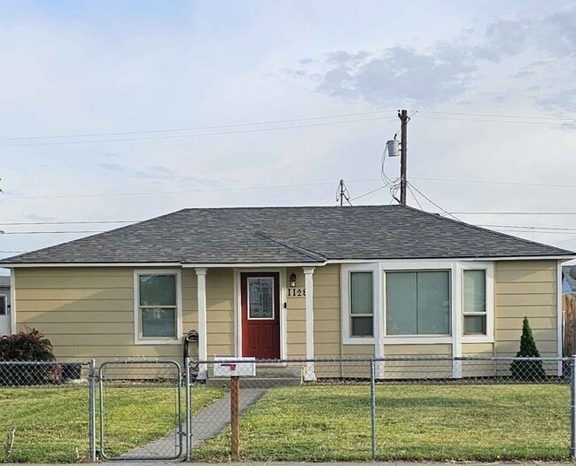 Building Photo - 1128 W Irving St
