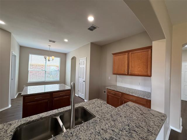 Building Photo - 109 Rockbrook Dr