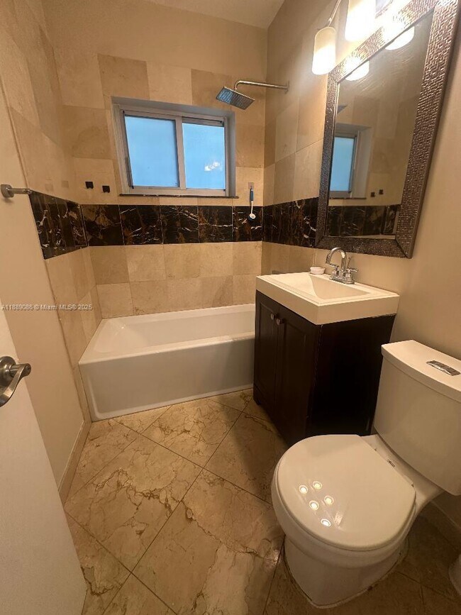 Building Photo - 780 82nd St