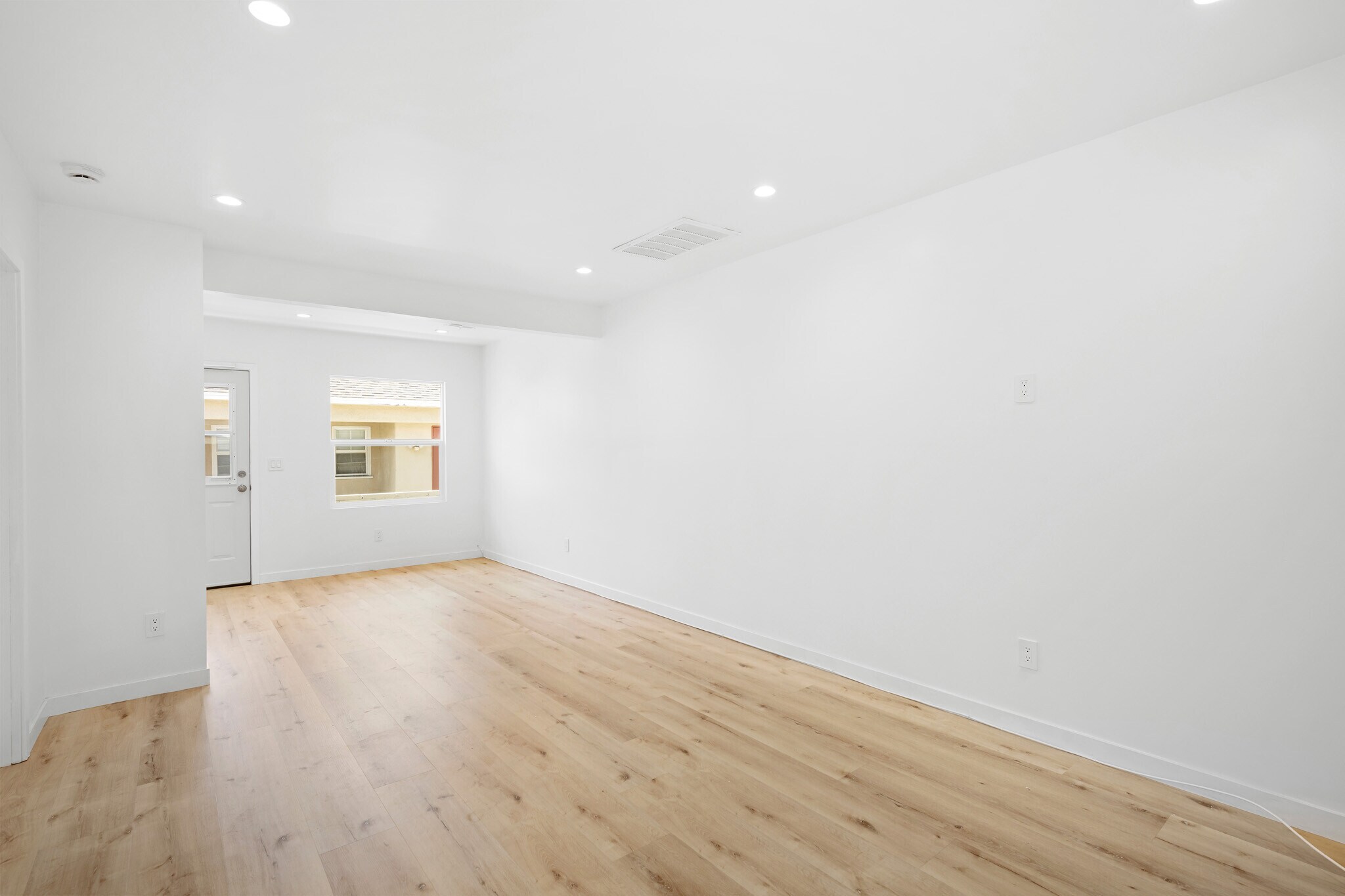 Building Photo - 1022 Spazier Ave