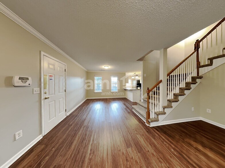 Building Photo - 408 Mossie Smith Rd