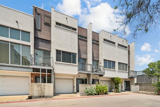 Building Photo - 4801 S Congress Ave