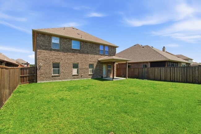 Building Photo - 11300 Hubbard Creek Dr