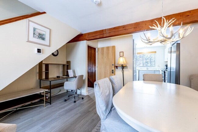 Building Photo - 4323 VT-108