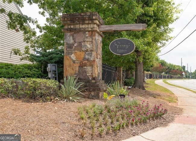 Building Photo - 369 Hardy Water Dr SE