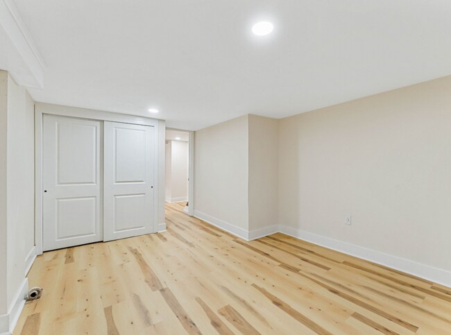 Building Photo - 2066 Eastburn Ave