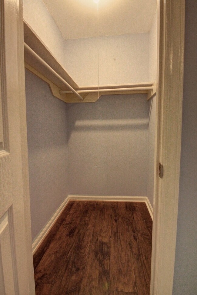 Building Photo - Adorable 2bd/1.5ba Duplex Less Than 1 Mile From Downtown Durham!