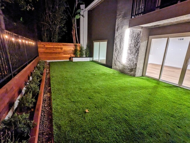 Building Photo - 2510 Almaden Ct