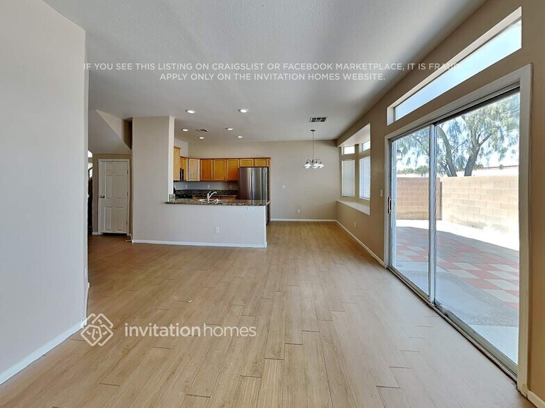 Building Photo - 2338 Crooked Creek Ave