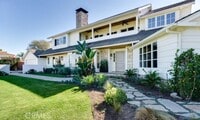 Building Photo - 1024 Granvia Altamira
