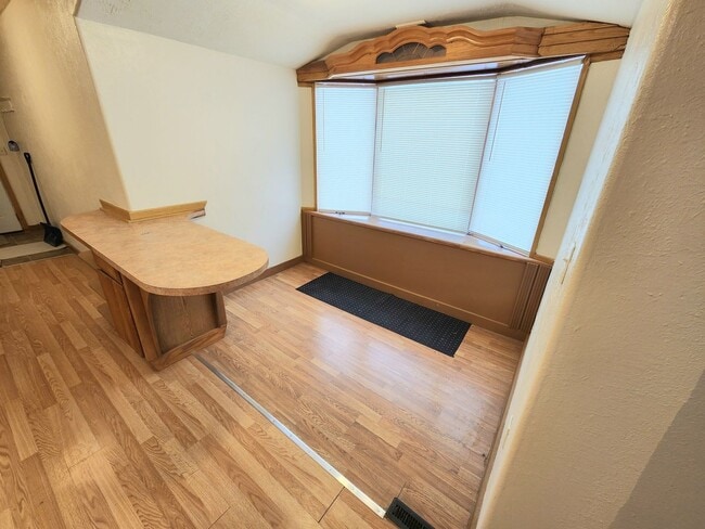 Building Photo - 2 Bedroom/2 Bath House